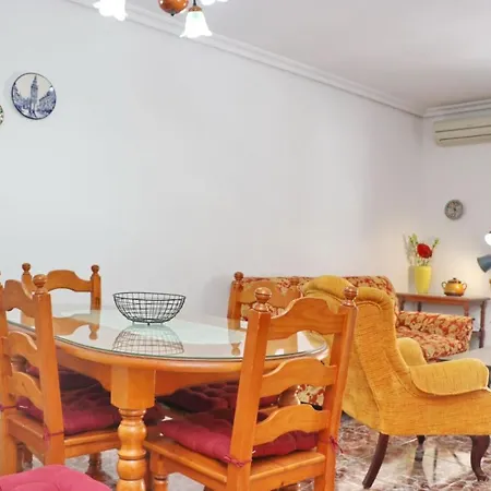 Fontanilla Apartment *